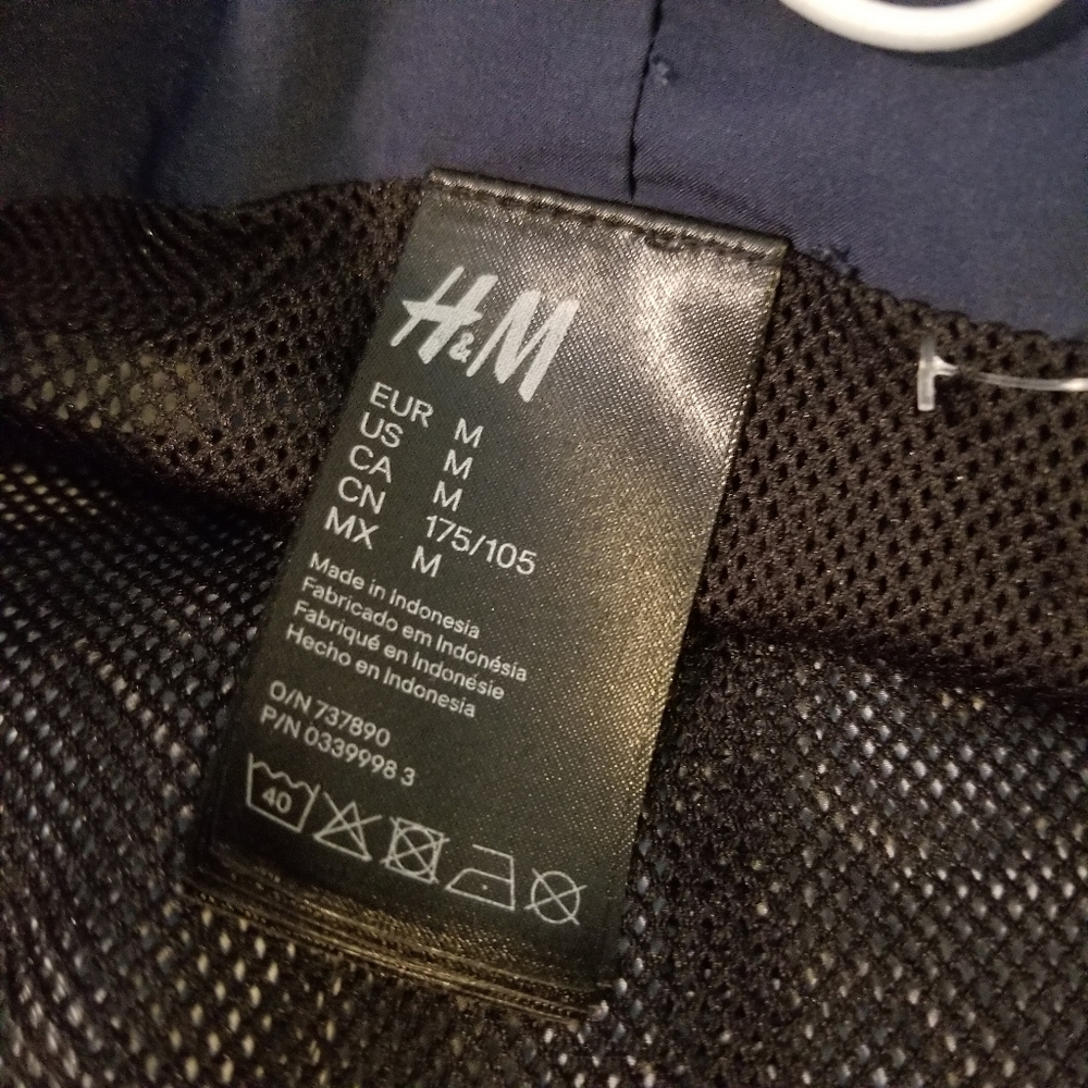 H&M | floral mesh lined swim trunk shorts - Picture 6 of 6